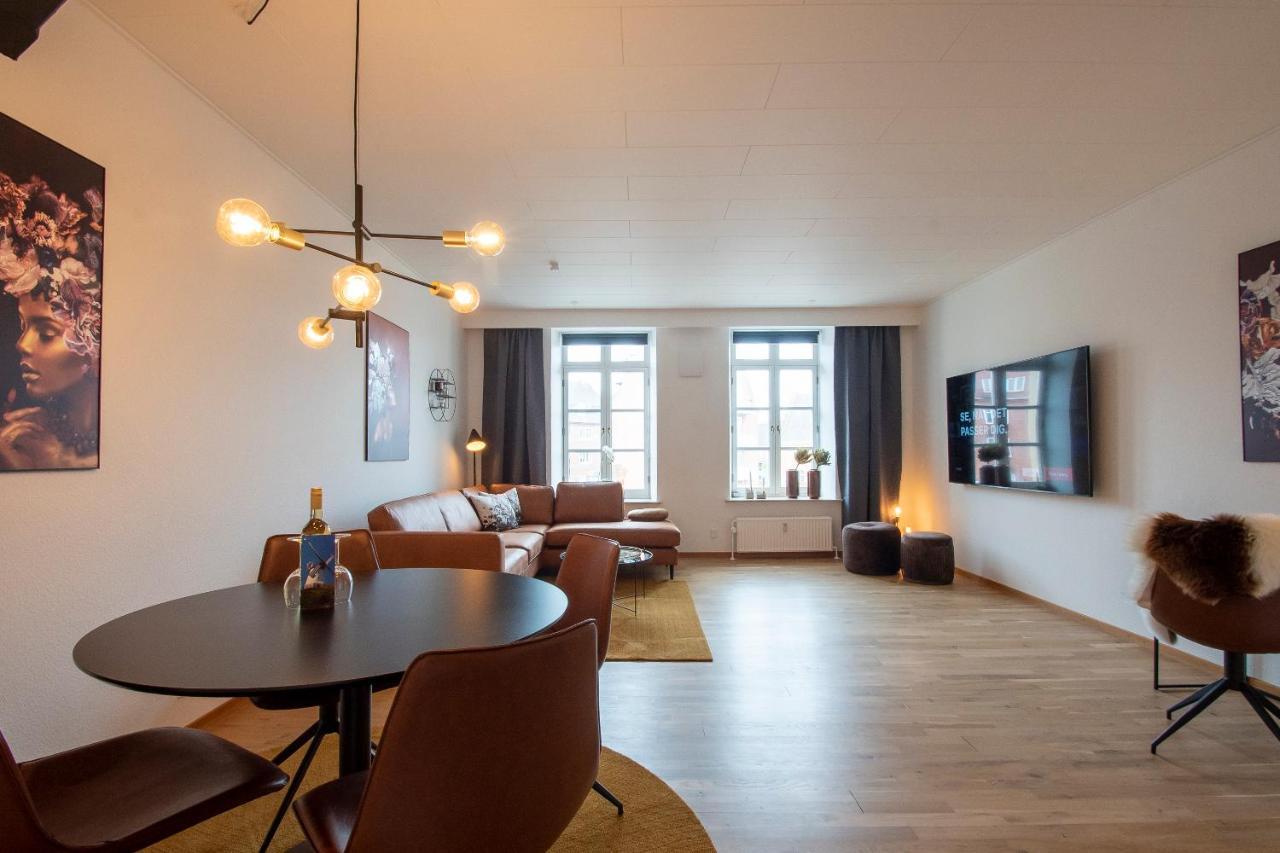 Stylish Two Floor Deluxe Apartment - 2 Bedroom Сённерборг Экстерьер фото